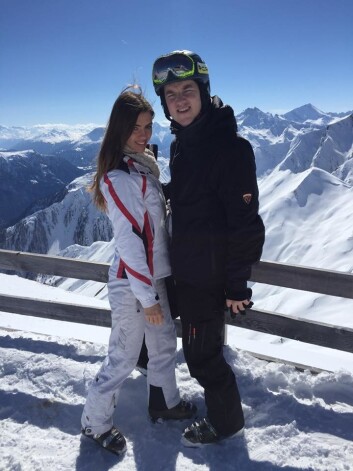 С Агнесе Калнарайей во время отдыха на горнолыжном курорте в Австрии в прошлом году