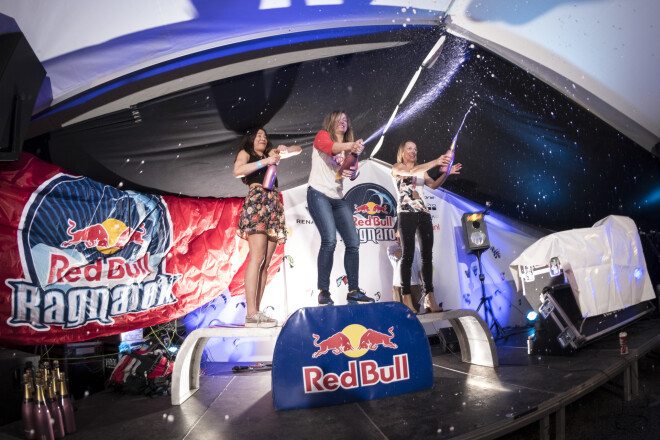 "Red Bull Ragnarock" sacensību uzvarētājas.