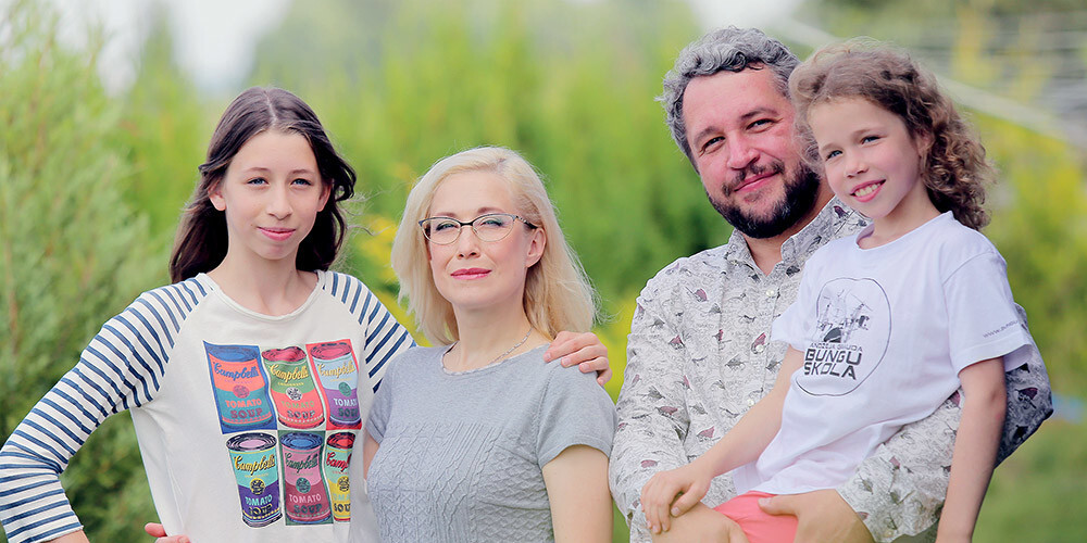 Skolotāja Košeļeva ar ģimeni pirms 7 gadiem pameta Krieviju: “Aizvien biežāk pieķeru sevi, ka domāju latviski”