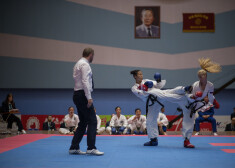 Ziemeļkorejas galvaspilsētā Phenjanā 15. septembrī tika atklātas meistarsacīkstes taekvondo (tā neolimpiskajā veidā). Latvijas sportisti tajās nepiedalās, bet mūsu kaimiņi igauņi izcīna medaļas.