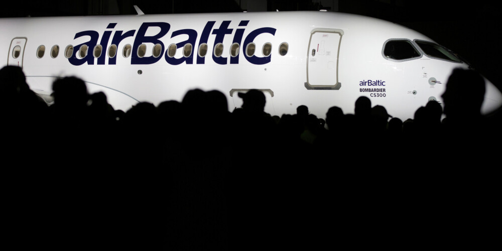 Murgs nakts garumā: „airBaltic” ceļu no Rīgas līdz Tallinai noorganizē desmit stundās ar netīru autobusu