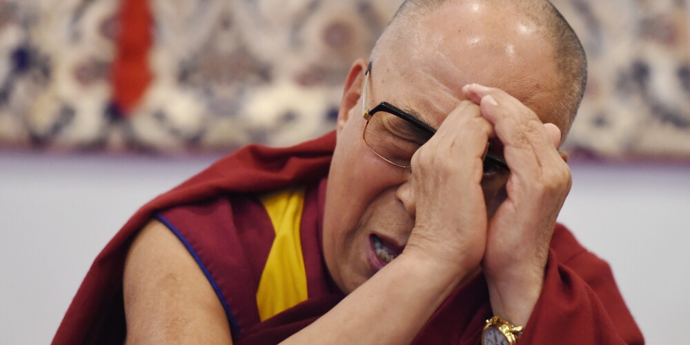 Dalailama Rīgā stāsta, ka apbrīno Eiropas Savienības garu, tas jāpārņem visā pasaulē
