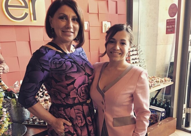 «Он просто взорвался»: дочь Розы Сябитовой впервые рассказала о разводе с мужем