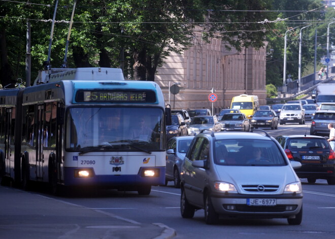 30. septembrī Krišjāņa Valdemāra ielā būs izmaiņas sabiedriskā transporta maršrutos