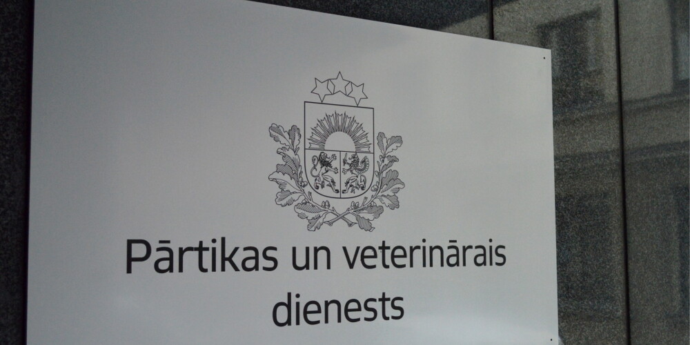 PVD aptur 2 populāru zīmolu kaķu un suņu barības izplatīšanu