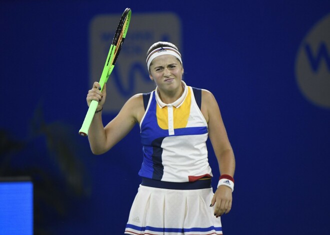 Aļona Ostapenko iekļuvusi prestižajā sezonas noslēguma turnīrā