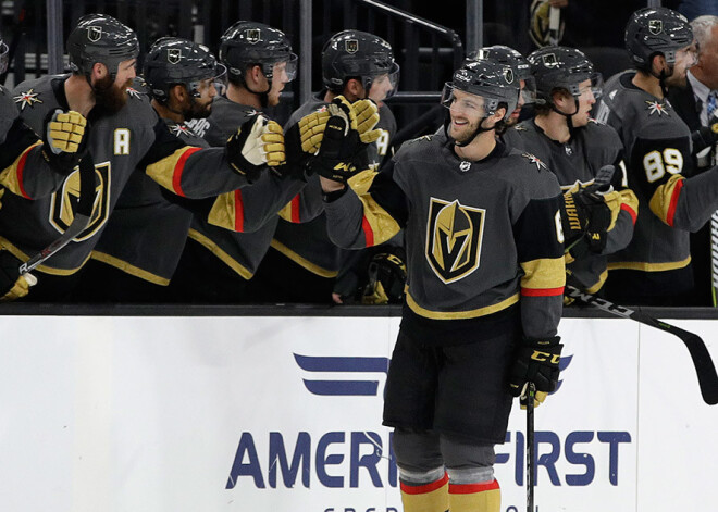 NHL jaunpienācēja Lasvegasas "Golden Knights" ziedos apšaudē cietušajiem