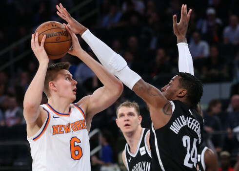 Kristaps Porziņģis Ņujorkas "Knicks" pārbaudes spēlē guva 15 punktus.