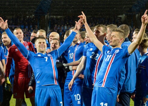 Pārsteidzošā Islande pirmo reizi vēsturē iekļūst Pasaules kausa finālturnīrā