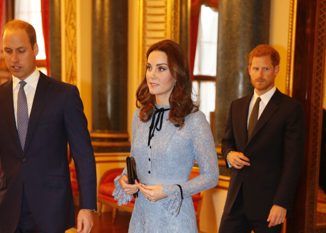 Britu karaļnamā liels notikums: Kembridžas hercogiene Ketrīna pirmo reizi izgājusi sabiedrībā pēc tam, kad pasaule uzzināja par viņas trešo grūtniecību.