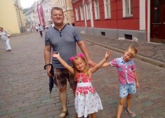Александр вместе с сыном Романом и дочерью Дарьей 