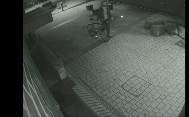 Videonovērošanas kameru uzņēmums ar otro aizdomās turamo.