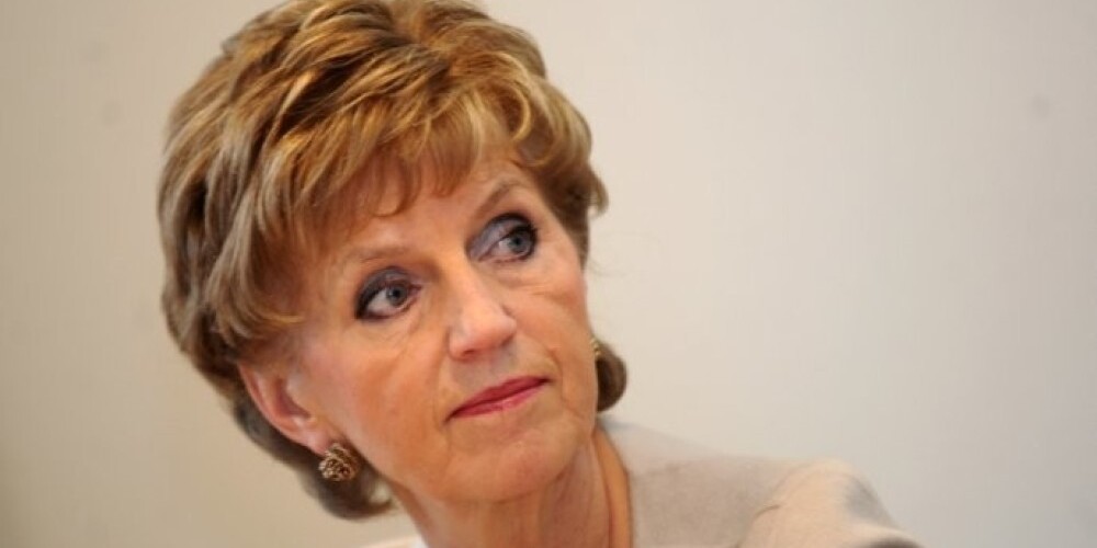 Inese Vaidere (dzimusi 1952. gada 3. septembrī Jelgavā) ir latviešu ekonomiste, zinātniece, politiķe, starptautiskās tirdzniecības un ārlietu eksperte. Kopš 2004. gada — Eiropas Parlamenta deputāte. Pārstāv partiju "Vienotība", kopš 2012. gada partijas valdes locekle (līdz 2008. gada februārim — TB/LNNK). Latvijas Universitātes Ekonomikas un vadības fakultātes profesore.