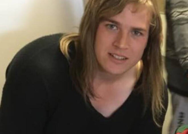 Transpersonai Hannai aizliedz spēlēt futbolu Austrālijas sieviešu līgā