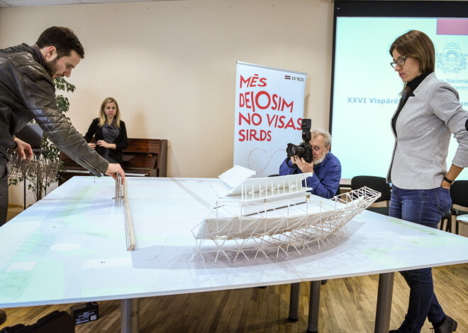 Vispārējos latviešu Dziesmu un Deju svētkos piedalīsies teju 40 000 dalībnieku, kuru sniegumu varēs skatīt 54 pasākumos.