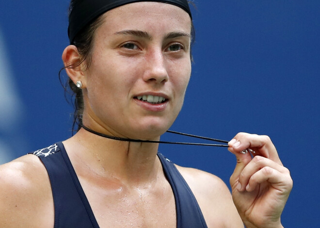 Sevastova revanšējas Stīvensai par zaudējumu "US Open" un sper platu soli pretim  "WTA Elite Trophy" pusfinālam