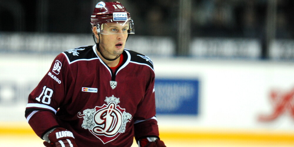 Trīs Rīgas "Dinamo" hokejisti iekļauti Latvijas klubu izlasē