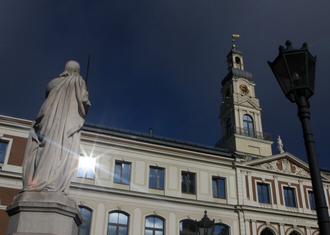 Rīgas domē atklās ceļojošo fotoizstādi "Latvijas Būvmāksla 100 gados"