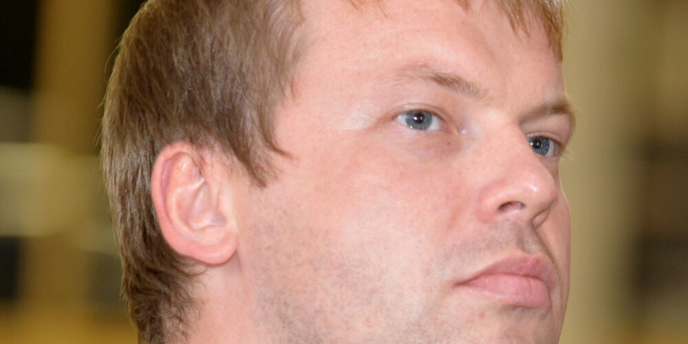 Uldis Salmiņš.