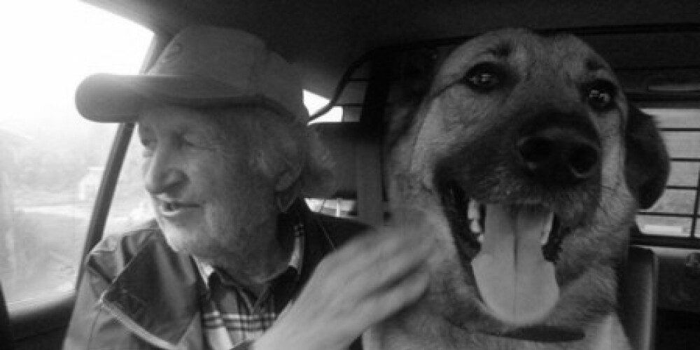 Miris leģendārais "Ulubeles" iemītnieks Jāzeps Mukāns, kura stāsts par draudzību ar suni aizkustināja Latviju