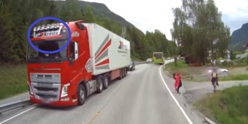Ārvalstu mediju slavu ieguvušais Latvijas kravas auto šoferis pēc notikušā Norvēģijā saņems prēmiju