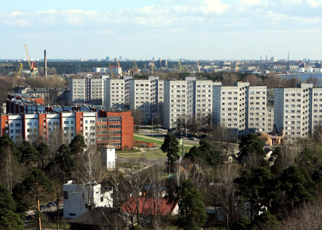 Skumja ziņa Vecmīlgrāvja iedzīvotājiem: neciešamā smaka būs arī turpmāk un nemazināsies