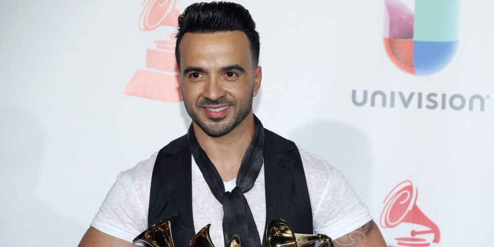Hita "Despacito" autors dāsni apbalvots ar latīņu "Grammy"