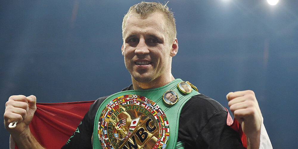 Brieža un Usika cīņā uz likmes būs ne tikai WBC, bet arī Usikam piederošā Pasaules Boksa organizācijas (WBO) josta.