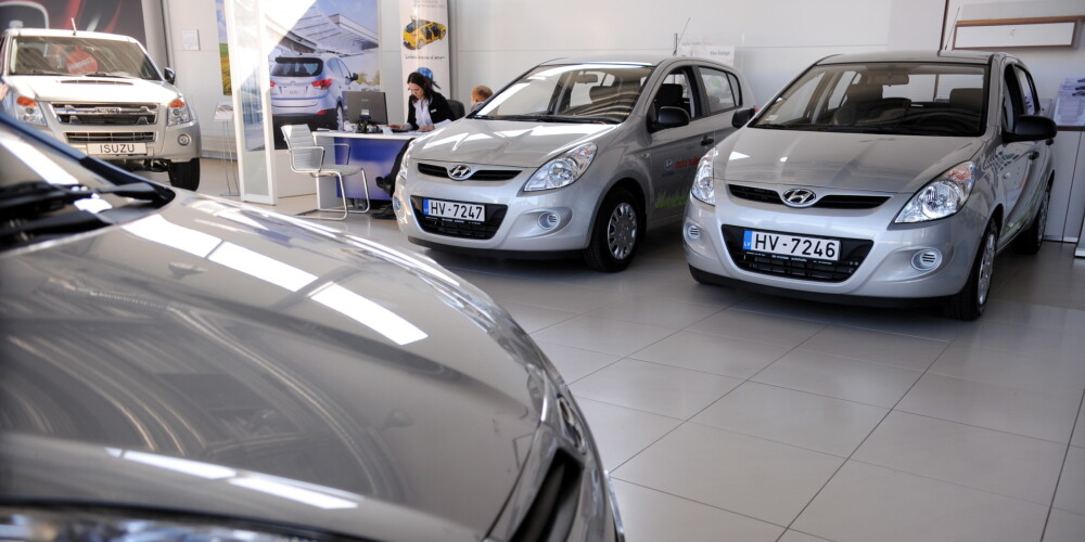Apsteidzot "Škoda" un KIA, par Latvijas gada auto atzīts "Hyundai"