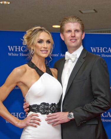 Ēriks Tramps ar sievu Laru Janasku.