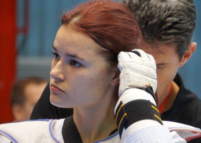 Inese Tarvida izcīna sudrabu Eiropas taekvondo čempionātā, bet viņas māsa Jolanta - bronzu