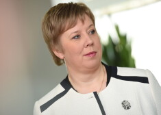 Kučinska piedāvājums nav pat bijis amats, bet gan tikai iespēja konkursā cīnīties par amatu - kļūt par Austrumu slimnīcas vadītāju. Pieredzējusī ierēdne tomēr aizgāja strādāt gāzes biznesā.