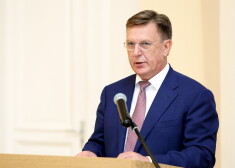 Ministru prezidents Māris Kučinskis.