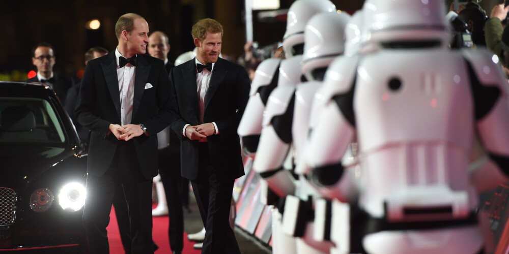 Британские принцы пришли на премьеру «Звездных войн»