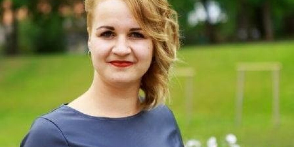 Saimnieka Jāņa izraudzītā līgaviņa Evita, sapratusi, ka ar vidzemnieku attiecības neveidosies, no viņa aizbēga un metās Jēkabpils novada saimnieka Mārtiņa apskāvienos. 