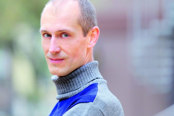 Enerģija (dievišķais spēks), ar ko strādāju, ir inteliģenta – tā zina īsto problēmas cēloni un iedod cilvēkam visu viņam nepieciešamo. Man tur nekas nav klāt jāpiedomā. Pēc līdzīga principa strādā reiki meistari.