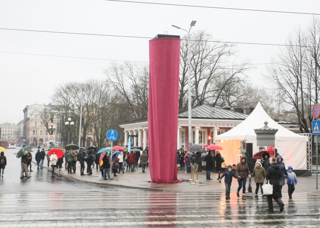 Laimas pulkstenis 2017. gada 29. decembrī atdzimst, un sāk skaitīt sekundes līdz Latvijas simtgadei.