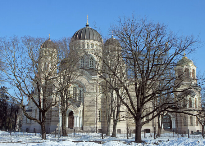 Kādas ir pareizticīgo Ziemassvētku tradīcijas? Stāsta priesteris Jānis Dravants