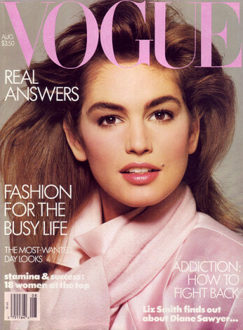 Первая "сольная" обложка Vogue с Синди Кроуфорд вышла в 1986 году