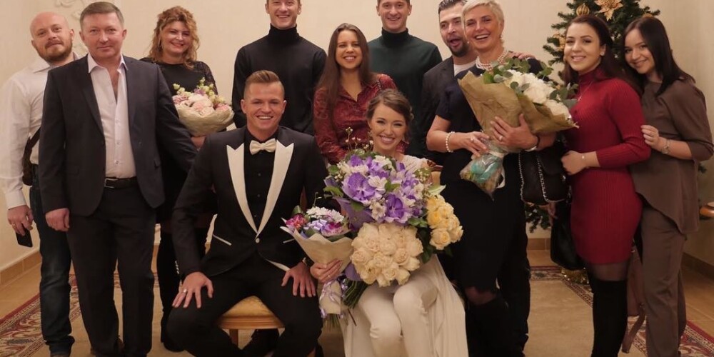 Дмитрий Тарасов и Анастасия Костенко поженились!