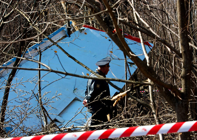 Polijas izmeklēšanas komisija paziņo jaunus faktus Smoļenskas aviokatastrofas lietā