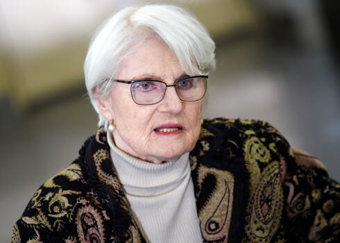 Māksliniece Džemma Skulme. 