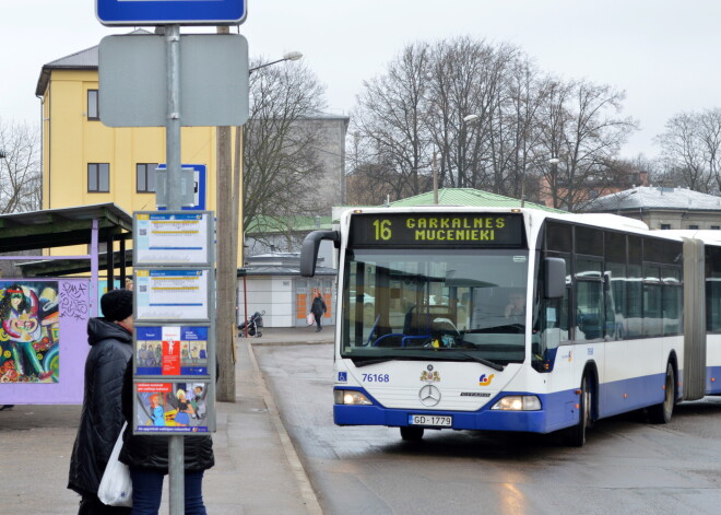 Saistībā ar Valsts finansējuma samazināšanu no 26. janvāra būs izmaiņas 16. maršruta autobusa kustības sarakstā