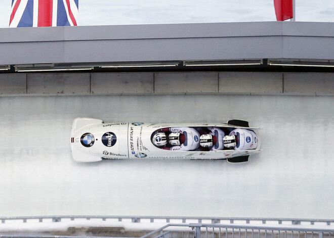 Melbārdis Pasaules kausa sezonu noslēdz ar otro vietu četrinieku sacensībās