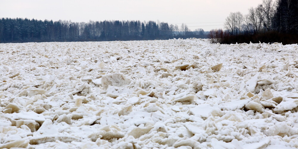 Šorīt ūdens līmenis Daugavā pie Jēkabpils kāpis par 16 centimetriem