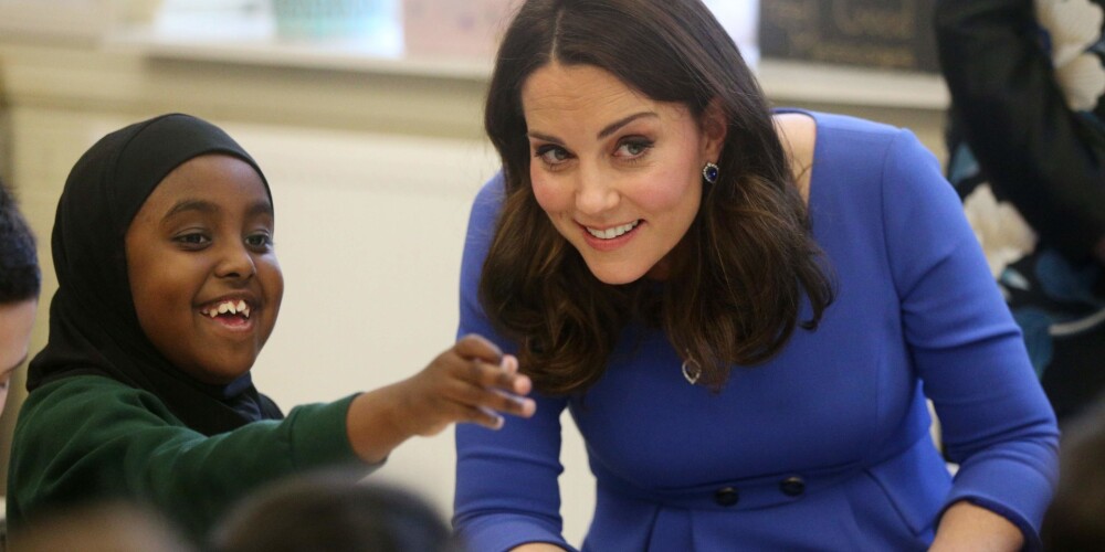 Беременная герцогиня Кэтрин запустила образовательный сайт и посетила школу в Лондоне