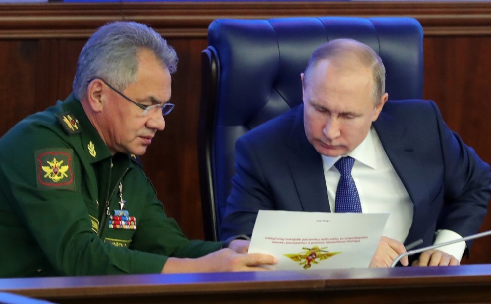 Putins nosauc iznīcinātāju pulku Tallinas vārdā