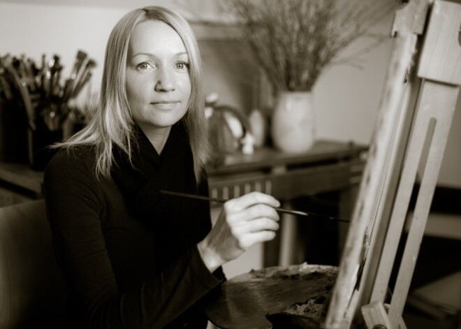 Pagarināta Lienes Liepiņas gleznu izstādes eksponēšana kultūras pilī “Ziemeļblāzma”