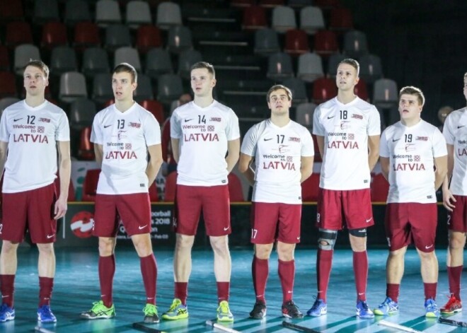 Latvijas florbola izlase nodrošina ceļazīmi uz pasaules čempionāta finālturnīru