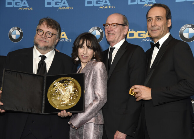 Režisoru ģildē triumfē fantastikas filma "The Shape of Water"